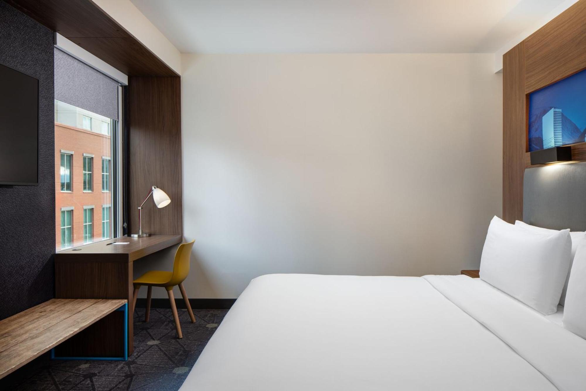 Aloft Denver Downtown Экстерьер фото
